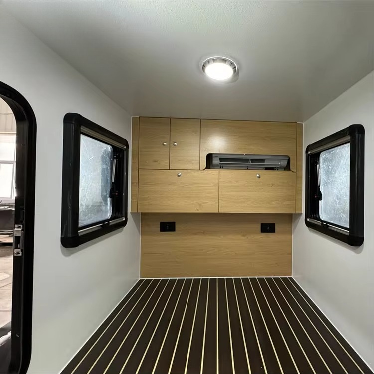 مقطورة تخييم صغيرة خفيفة الوزن - مراجعة Camper Trailer Roof Rack وسعره
